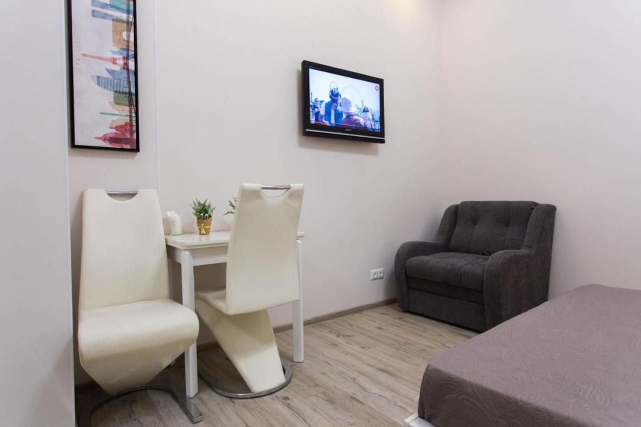 Modern Apartments In The Centre - Kuznechna Str. 26/4 Carcóvia Exterior foto
